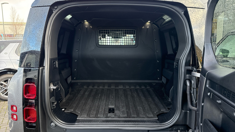 Land Rover Defender 90 Diesel 3.0 D250 Hard Top SE Auto